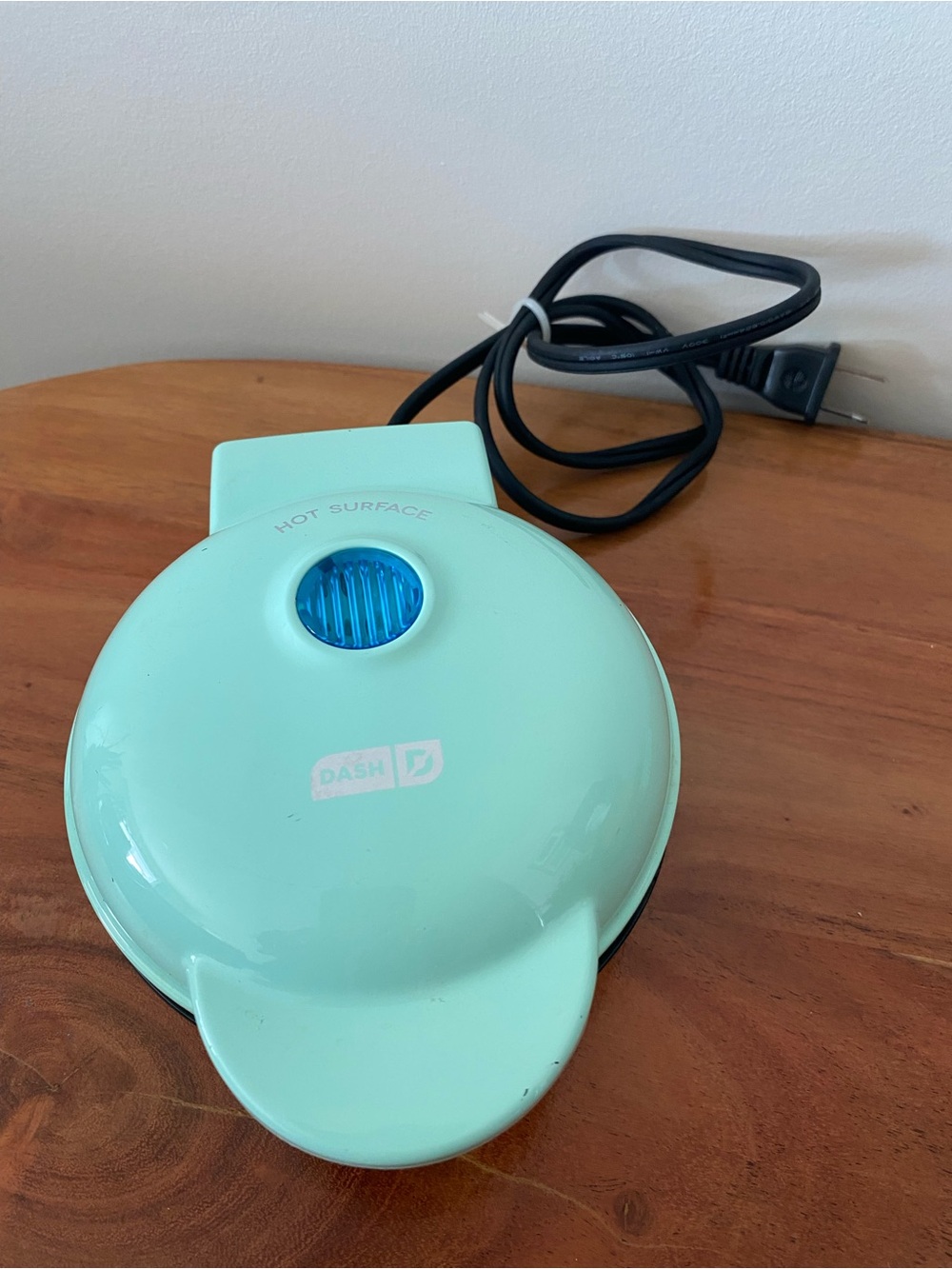 Dash Mini Waffle Maker in Mint Green